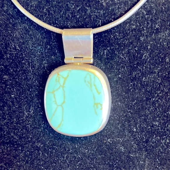 Large Turquoise & Sterling Silver Pendant - Picture 7 of 9